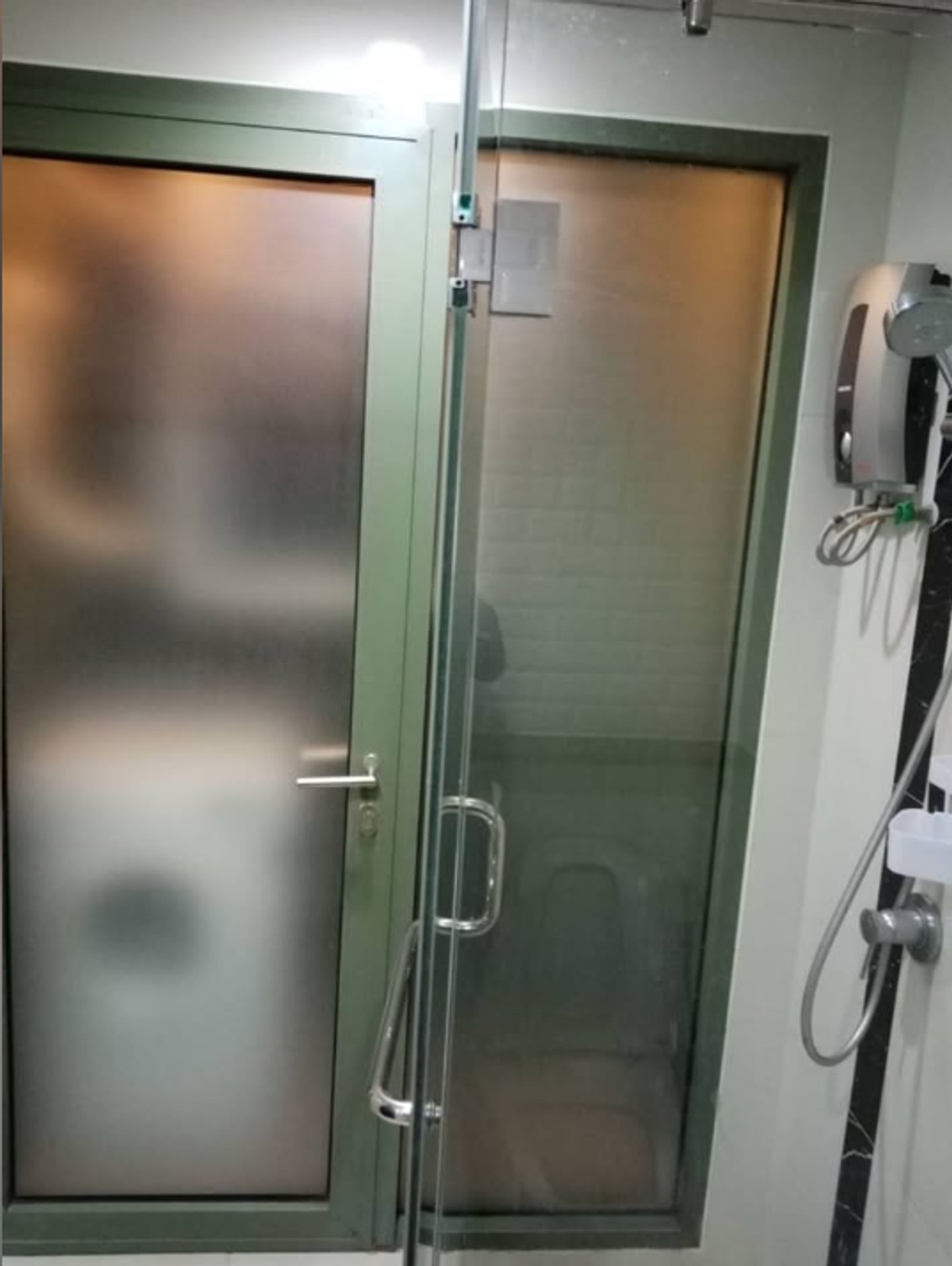 For SaleCondoRatchathewi,Phayathai : Wish Signature 2 35 sq.m. Please add LINE ID @806qphgn o8415o5483