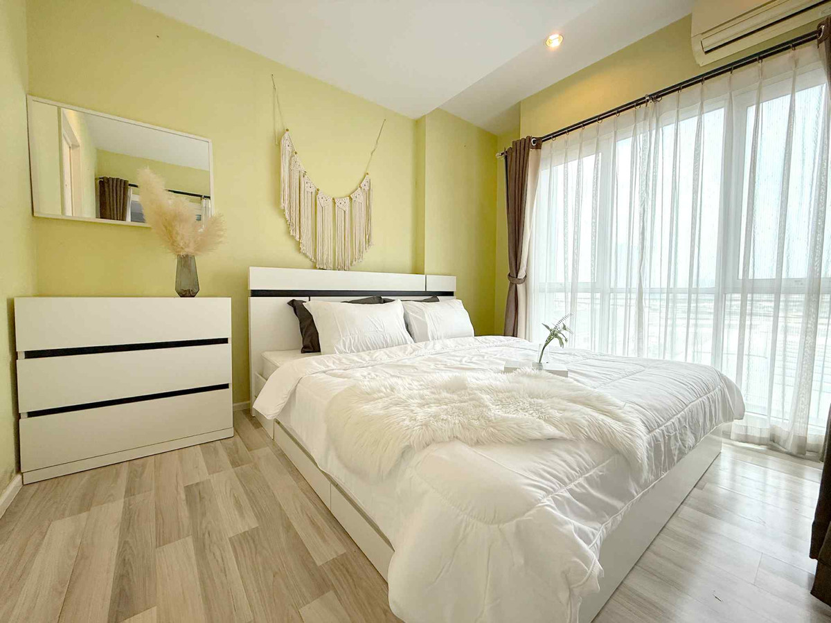 ให้เช่าคอนโดแจ้งวัฒนะ เมืองทอง : ให้เช่า คอนโดเดอะคีย์แจ้งวัฒนะ ห้องมุมวิวสระว่ายน้ำ ใกล้รถไฟฟ้าศรีรัช