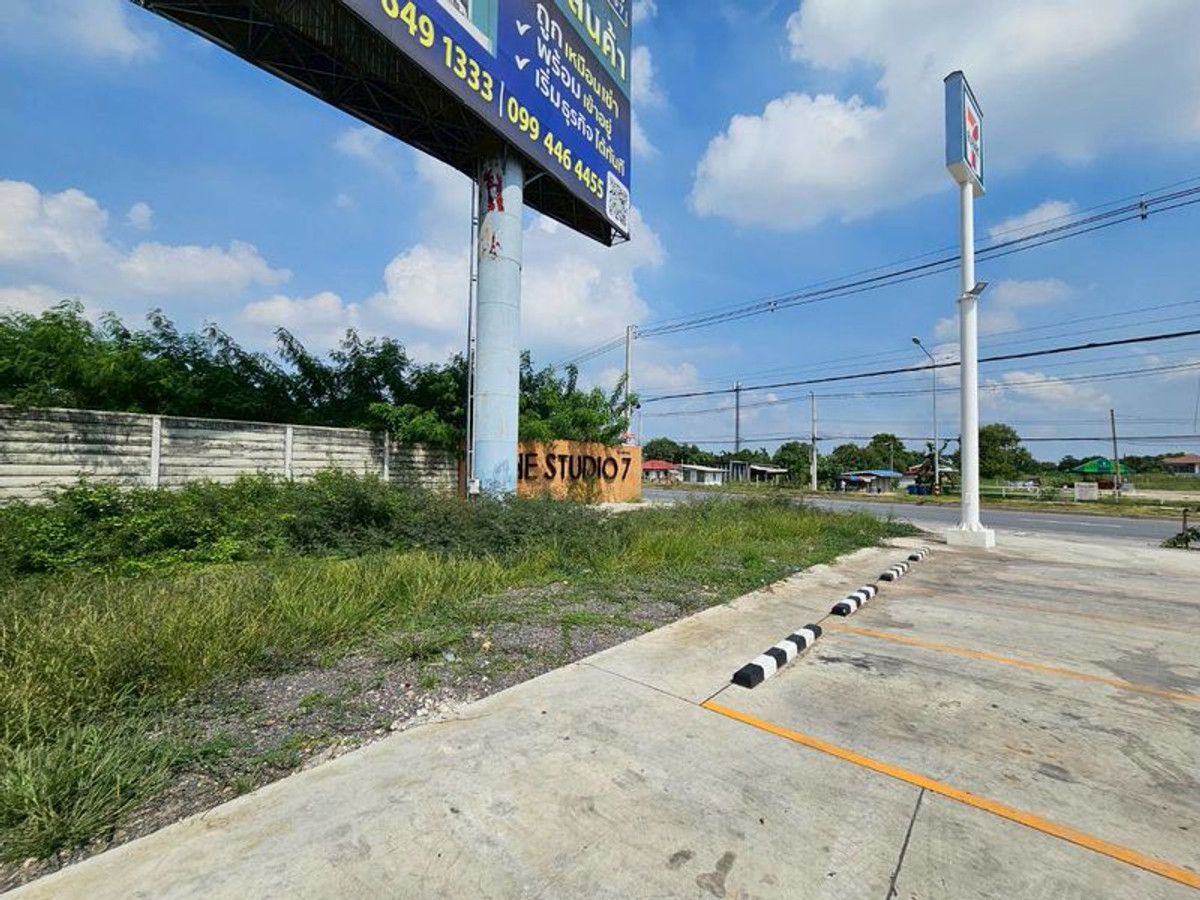 ให้เช่าที่ดินปทุมธานี รังสิต ธรรมศาสตร์ :  แบ่งให้เช่าที่ดิน 150 ตร.ว. ติดถนนใหญ่ 4 เลน คลอง 7 ติด 7-11 และ Studio7 ใกล้ตลาดชัชวาล ต.บึงคำพร้อย อ.ลำลูกกา จ.ปทุมธานี