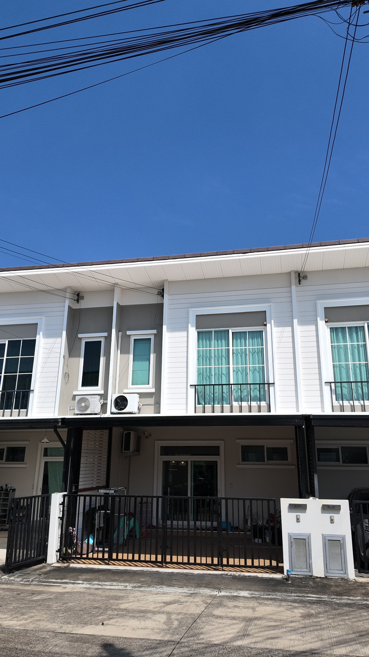 For RentTownhomeThaphra, Talat Phlu, Wutthakat : 🧴🧁🌿Townhome for Rent near BTS Wutthakat – Casa City Kanlapaphruek–Sathorn