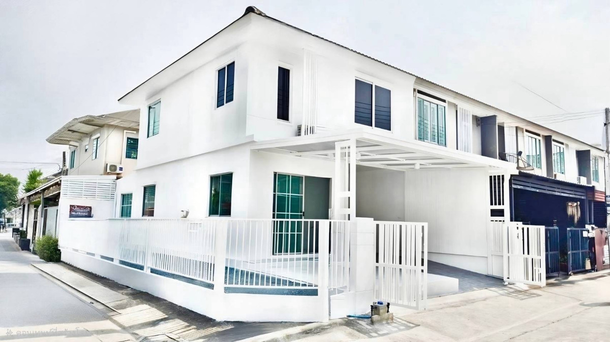 For RentTownhomePathum Thani,Rangsit, Thammasat : Townhouse for rent, Pruksa Ville 90 Rangsit - Khlong Prem, near Rangsit electricity, just 4 minutes.
