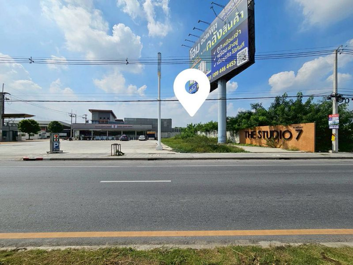 For RentLandPathum Thani,Rangsit, Thammasat : Land for rent, 150 sq m, next to the main road, 4 lanes, Khlong 7, next to 7-11 and Studio7, near Chatchawan Market, Bueng Kham Proi Subdistrict, Lam Luk Ka District, Pathum Thani Province.