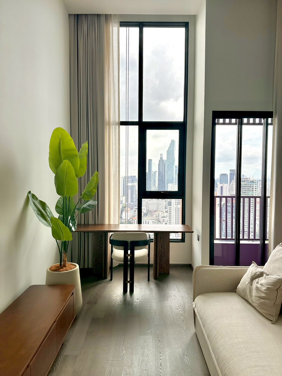 ขายคอนโดสยาม จุฬา สามย่าน : ✨ ขาย Park Origin Chula – Samyan ราคา 6.69 M ห้อง 1B/1B