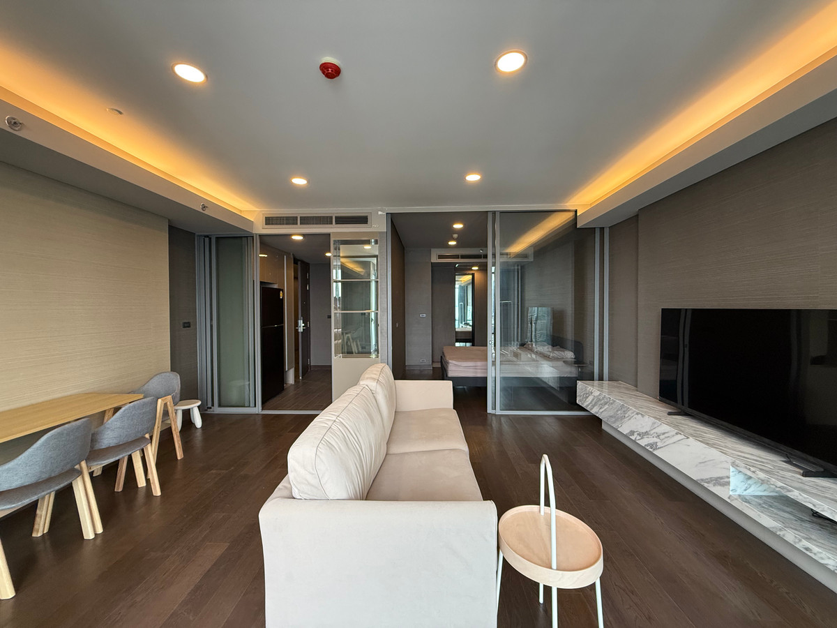 For RentCondoKhlongtoei, Kluaynamthai : SK03960 Condo for rent Siamese Exclusive Queens *next to MRT Queen Sirikit National Convention Center*