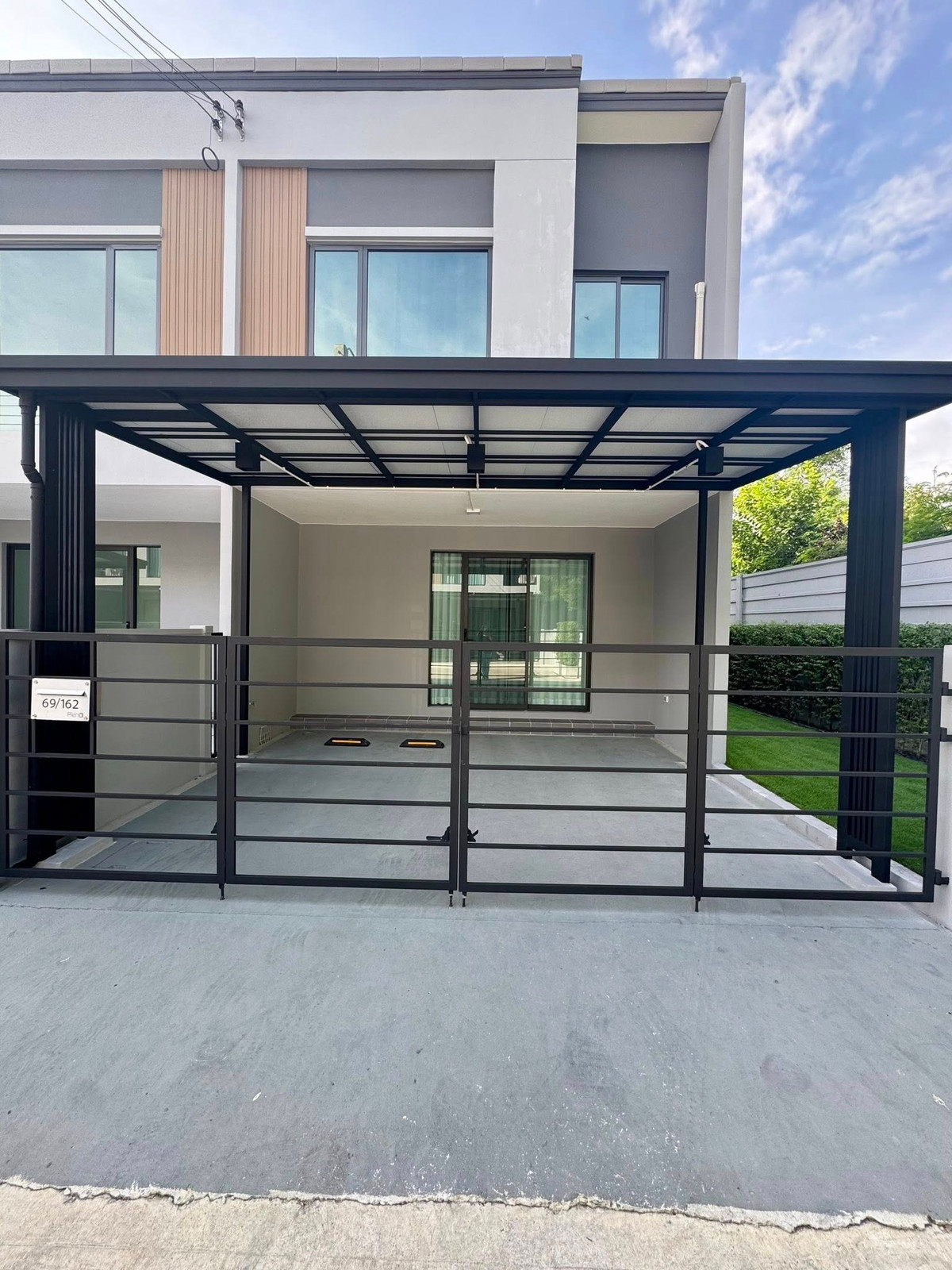 ให้เช่าทาวน์โฮมบางนา แบริ่ง ลาซาล : 🏷️ [For Rent] Pleno Sukhumvit–Bangna 2 | Corner Unit | 160 sq.m. | 3 Bed | Big Kitchen | Rent 40,000 THB | LINE: @323gqmho | Ref: T2070