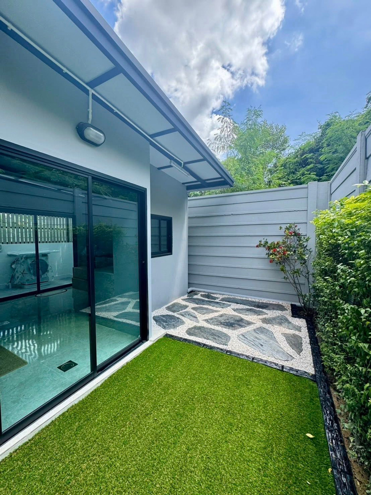 ให้เช่าทาวน์โฮมบางนา แบริ่ง ลาซาล : 🏷️ [For Rent] Pleno Sukhumvit–Bangna 2 | Corner Unit | 160 sq.m. | 3 Bed | Big Kitchen | Rent 40,000 THB | LINE: @323gqmho | Ref: T2070