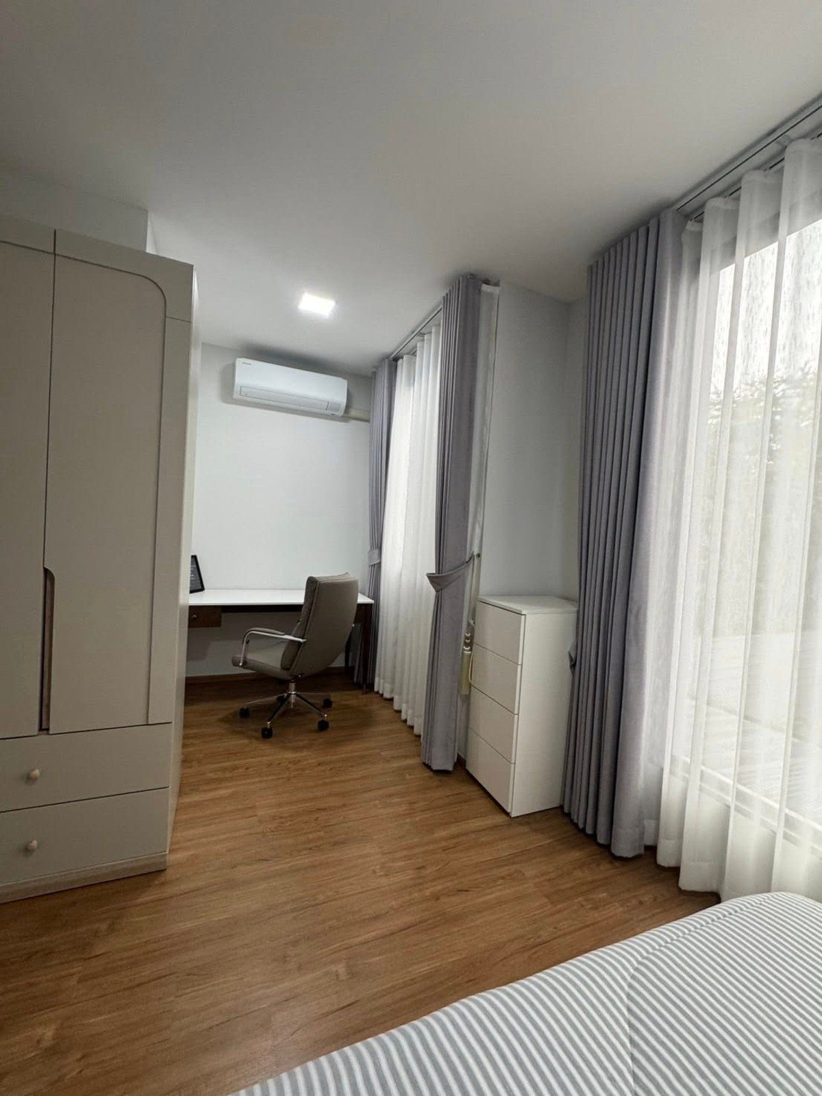 ให้เช่าทาวน์โฮมบางนา แบริ่ง ลาซาล : 🏷️ [For Rent] Pleno Sukhumvit–Bangna 2 | Corner Unit | 160 sq.m. | 3 Bed | Big Kitchen | Rent 40,000 THB | LINE: @323gqmho | Ref: T2070