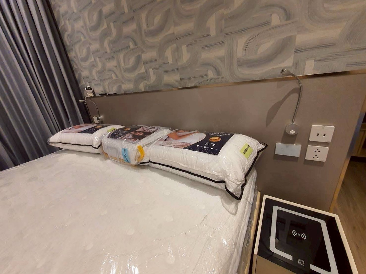 ให้เช่าคอนโดพัทยา บางแสน ชลบุรี สัตหีบ : ให้เช่าคอนโด Luxury ติดทะเล Arom Wongamat ขนาด 57.00 ตร.ม. ชั้น 36 วิวทะเลเปิดโล่ง อ่าง jacuzzi ราคา 60,000 บาท