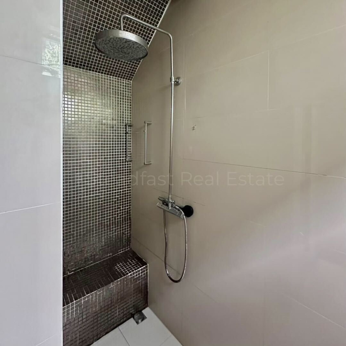 ขายบ้านพระราม 5 ราชพฤกษ์ บางกรวย : 🏡ขาย 7,000,000 บาท ราคาต่ำกว่าราคาประเมิน บ้านเดี่ยว 4 นอน 5 น้ำ | บ้านเพอร์เฟคมาสเตอร์พีซ รัตนาธิเบศร์ 🏚️🌳INE: @steadfastre