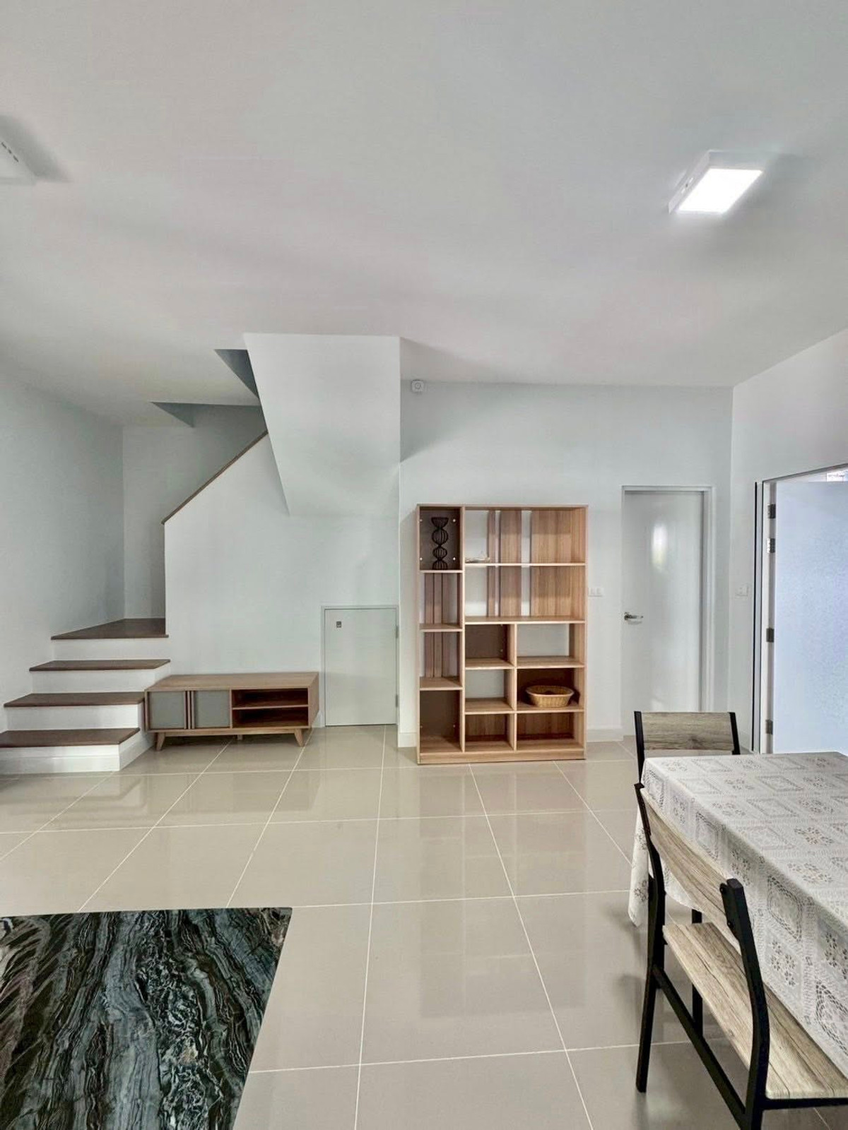 ให้เช่าทาวน์โฮมบางนา แบริ่ง ลาซาล : 🏷️ [For Rent] Pleno Sukhumvit–Bangna 2 | Corner Unit | 160 sq.m. | 3 Bed | Big Kitchen | Rent 40,000 THB | LINE: @323gqmho | Ref: T2070