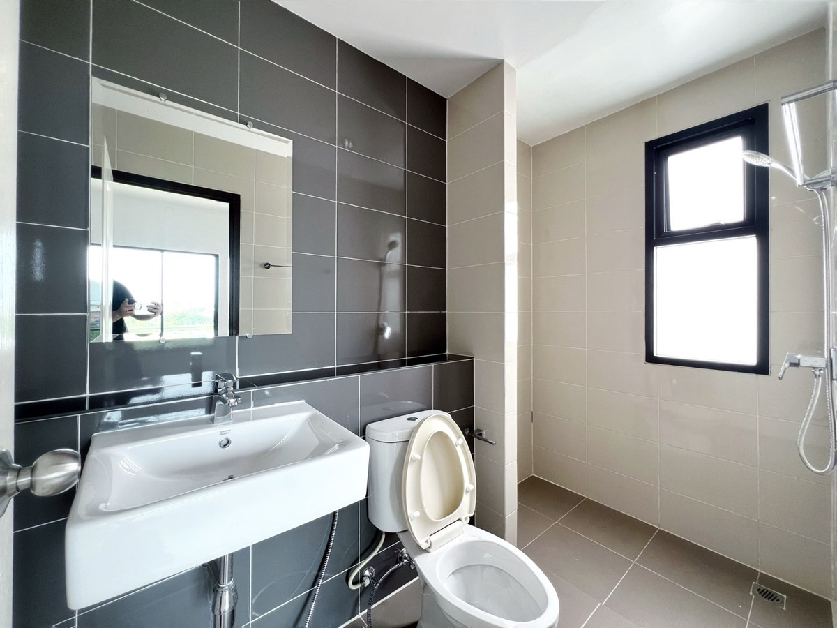 For SaleTownhomePattanakan, Srinakarin : 🔥[ For sale ] - [ City Link Rama 9-Srinakarin Project ] [ Home office 3 floors + mezzanine 2 units, corner room, wide front ] Suitable for an office, 15.99 million baht 👍