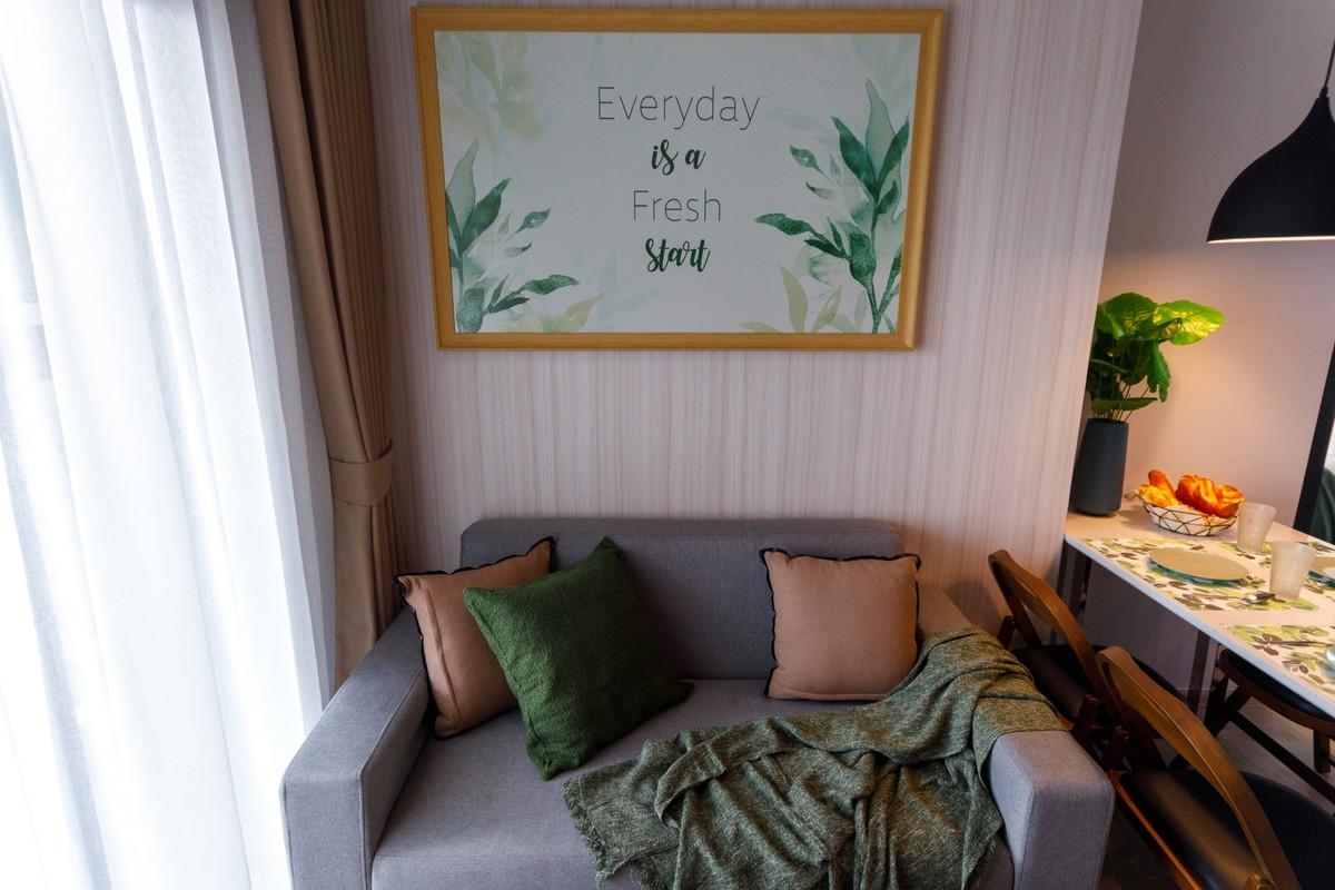 ให้เช่าคอนโดท่าพระ ตลาดพลู วุฒากาศ : ให้เเช่าคอนโด 2 ห้องนอน  ตกแต่งโดนเด่น เป็นสัดส่วน วิวเมืองโล่ง สิ่งอำนวยความสะดวกมากมาย 