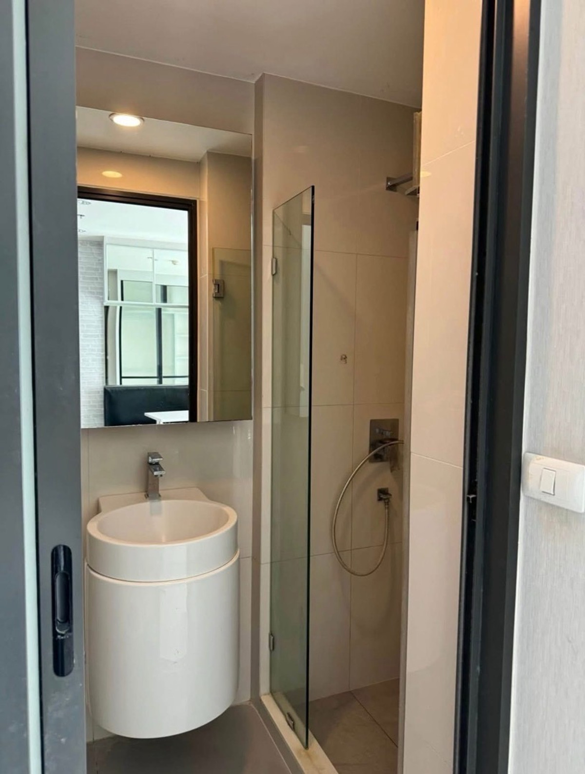 For RentCondoRama9, Petchburi, RCA : 🌈Available and ready to move in🍀Rhythm Asoke, 14th floor🍀 Beautiful view🌸14th floor⛔️⛔️NOT CO-AGENT⛔️⛔️