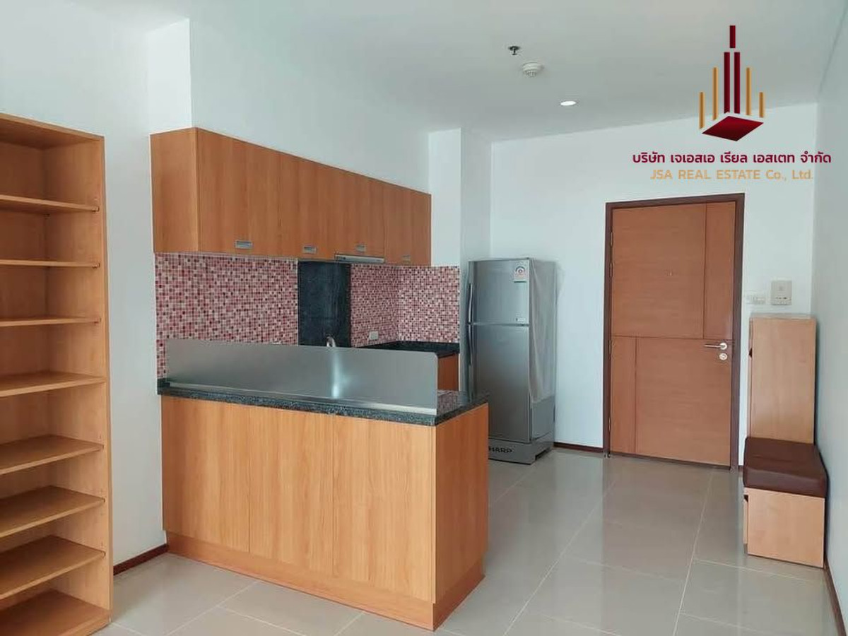 For SaleCondoWongwianyai, Charoennakor : ✨ For Sale : Villa Sathorn Condo ✨ 💰 only 5,200,000 thb