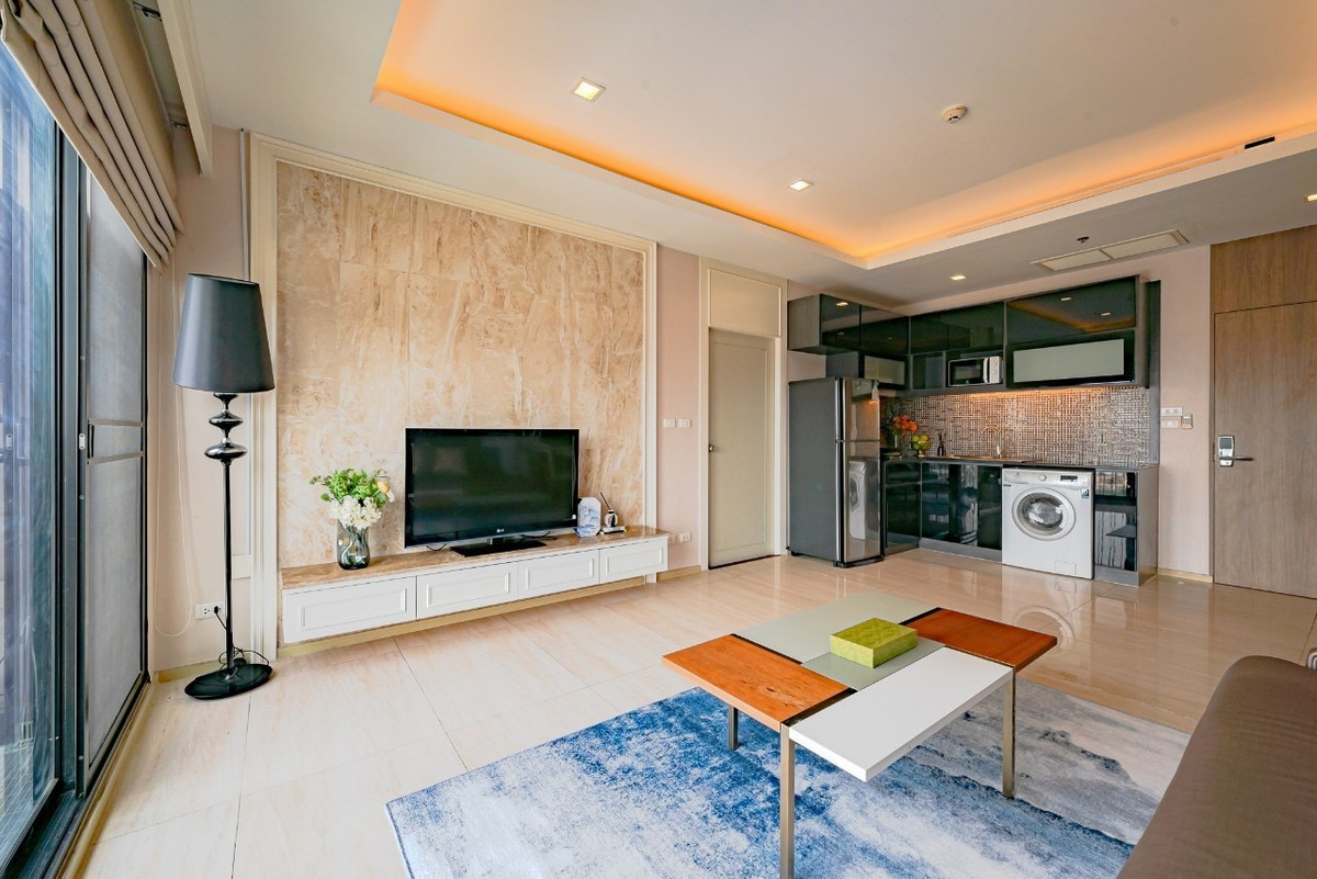 ให้เช่าคอนโดสุขุมวิท อโศก ทองหล่อ : ✨Noble Reveal for Rent Only 38,000 Bey renovated✨