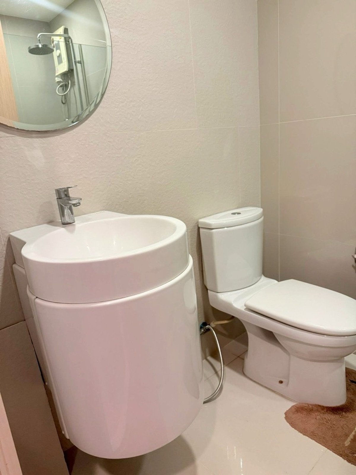 For RentCondoRama9, Petchburi, RCA : 🌈Available and ready to move in🍀Rhythm Asoke, 14th floor🍀 Beautiful view🌸14th floor⛔️⛔️NOT CO-AGENT⛔️⛔️