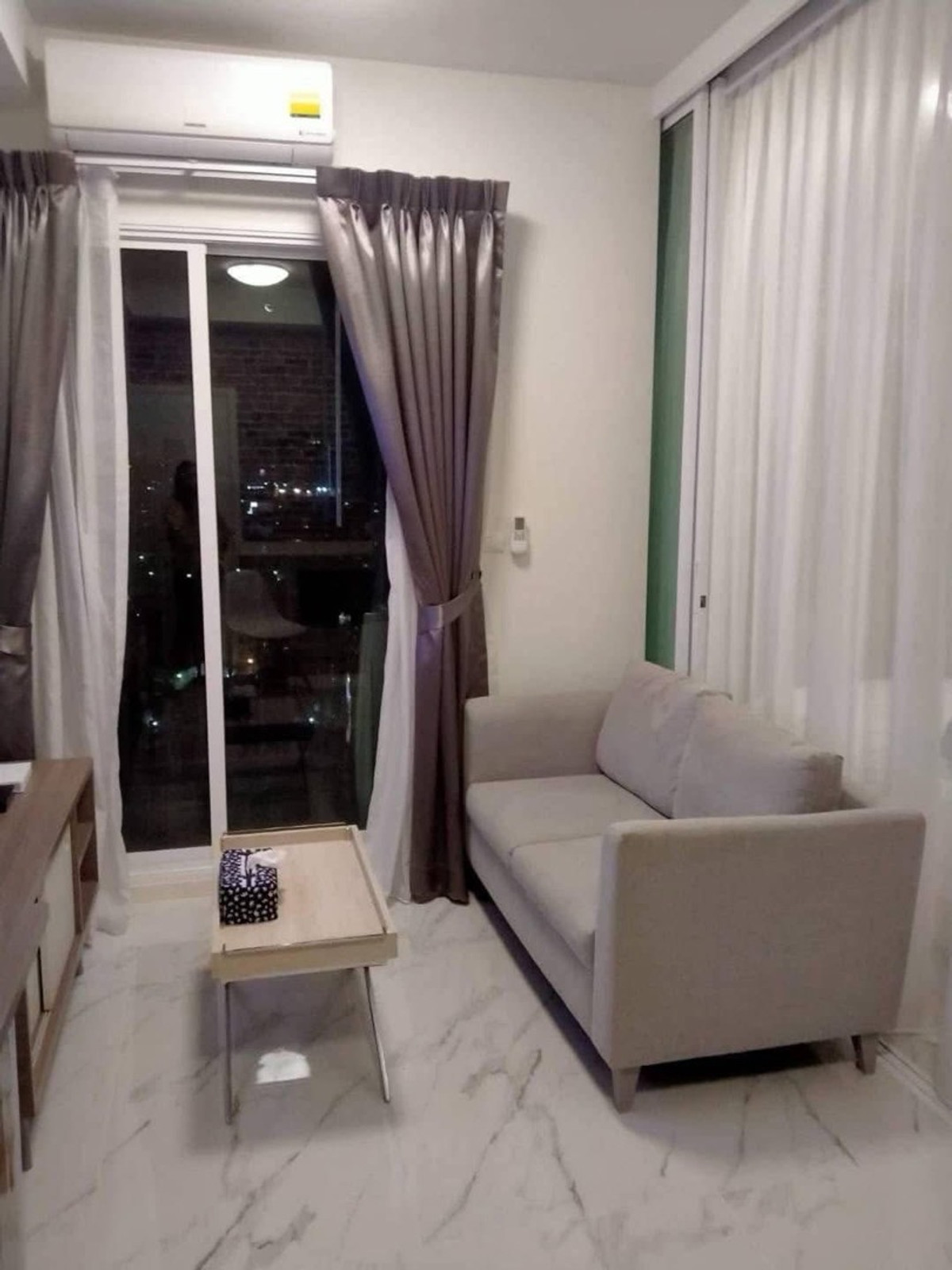 For SaleCondoRatchadapisek, Huaikwang, Suttisan : to take care of words