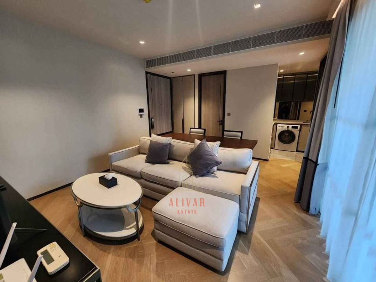 For RentCondoSukhumvit, Asoke, Thonglor : RC116325 Condo 2 bed for rent at The Reserve Sukhumvit 61 near BTS Ekkamai.