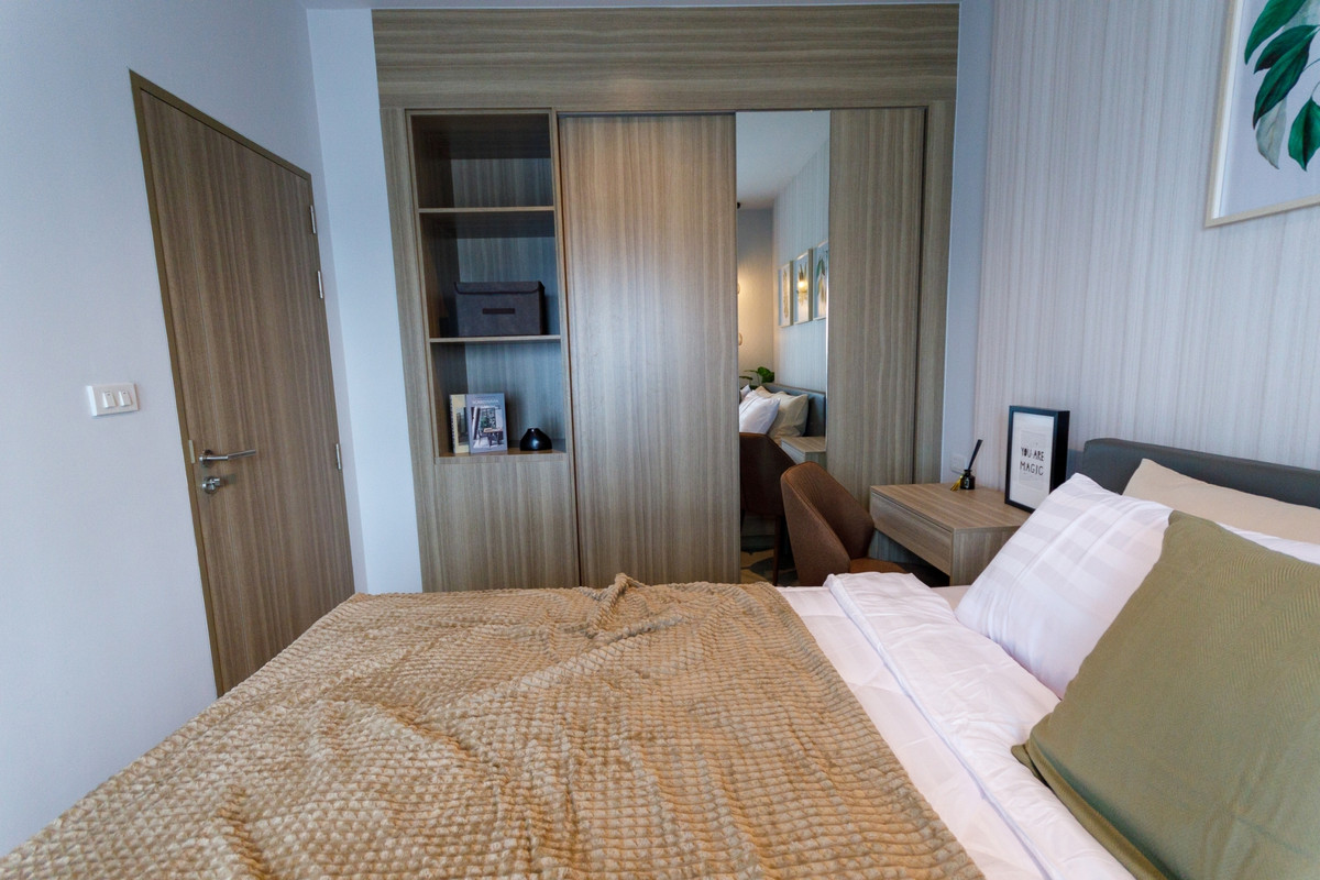 ให้เช่าคอนโดท่าพระ ตลาดพลู วุฒากาศ : ให้เเช่าคอนโด 2 ห้องนอน  ตกแต่งโดนเด่น เป็นสัดส่วน วิวเมืองโล่ง สิ่งอำนวยความสะดวกมากมาย 