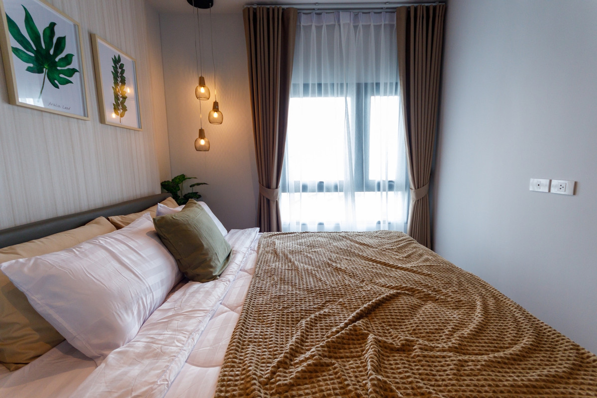 ให้เช่าคอนโดท่าพระ ตลาดพลู วุฒากาศ : ให้เเช่าคอนโด 2 ห้องนอน  ตกแต่งโดนเด่น เป็นสัดส่วน วิวเมืองโล่ง สิ่งอำนวยความสะดวกมากมาย 