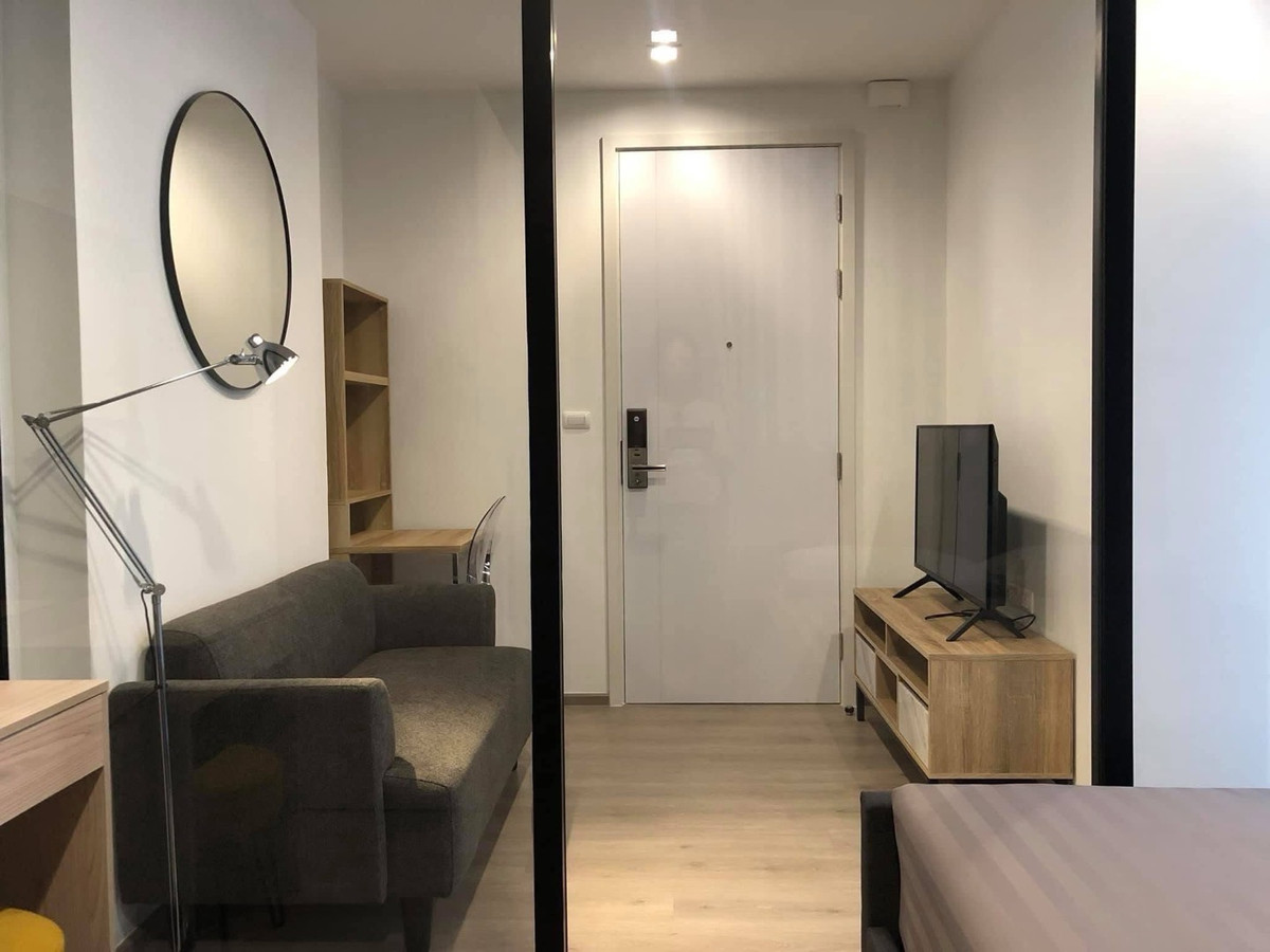 For RentCondoBang kae, Phetkasem : Condo for rent, The base Petchakasem, 12th floor, Studio, size 25 sq m.
Price 9,500/month call 093-028-1245
near mrt