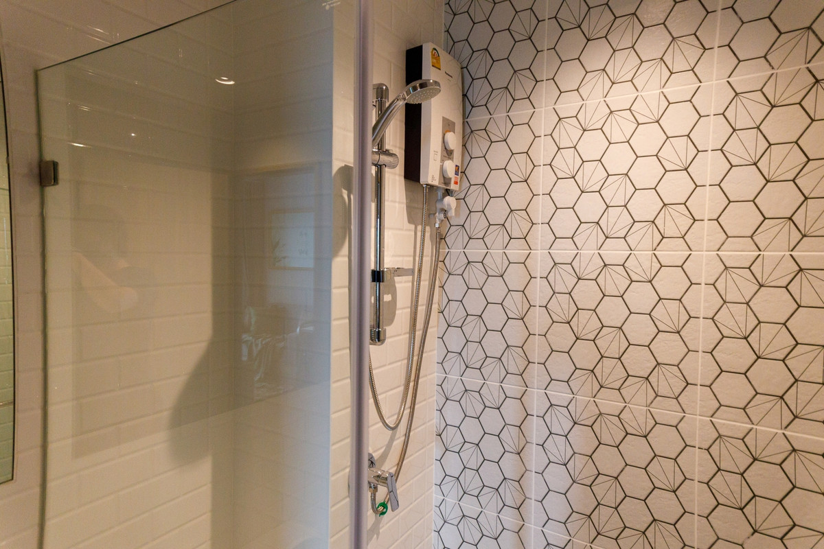 ให้เช่าคอนโดท่าพระ ตลาดพลู วุฒากาศ : ให้เเช่าคอนโด 2 ห้องนอน  ตกแต่งโดนเด่น เป็นสัดส่วน วิวเมืองโล่ง สิ่งอำนวยความสะดวกมากมาย 