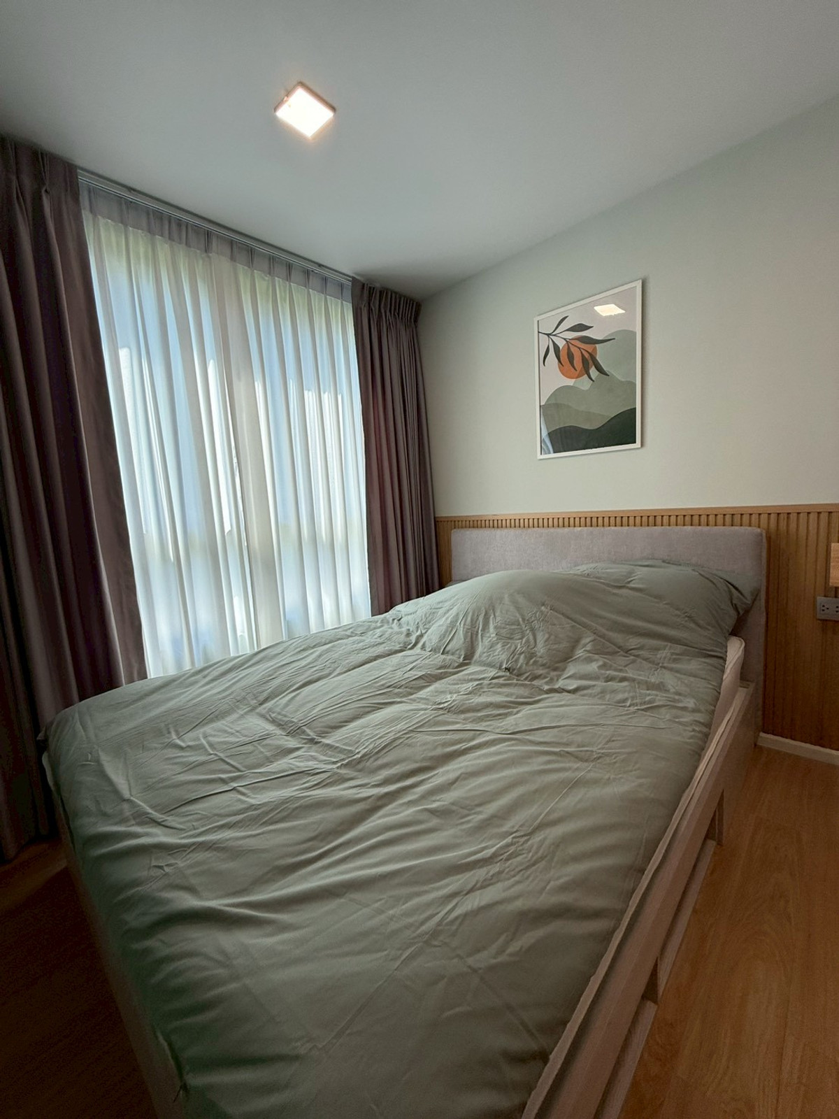 For RentCondoPathum Thani,Rangsit, Thammasat :  ★ Atmoz Kanaal Rangsit ★ 29 sq m., 4th floor (1 bedroom, 1 bathroom), ★ near Rangsit University ★ near Future Park, Zpell ★ many amenities ★ complete electrical appliances ★