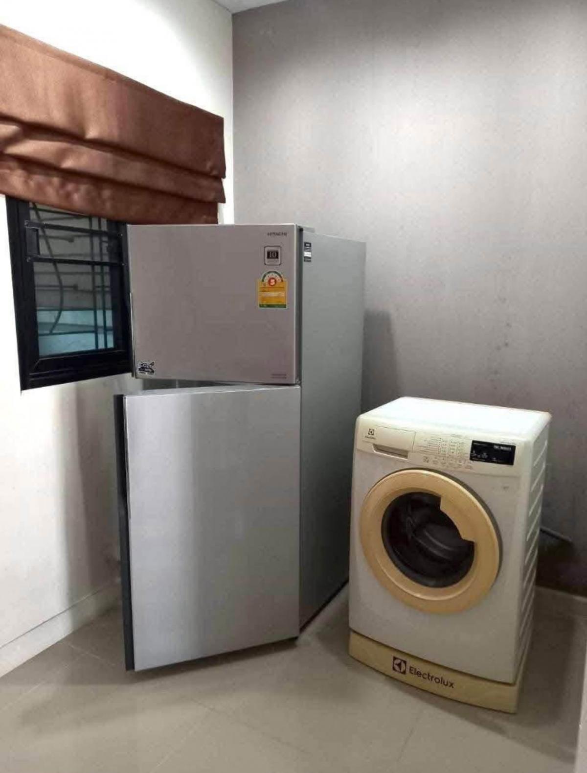 ให้เช่าทาวน์โฮมลาดพร้าว เซ็นทรัลลาดพร้าว : ให้เช่าทาวน์โฮม Cozy @ ลาดพร้าว 41 3 ห้องนอน 3 ห้องน้ำ พร้อมแอร์เย็นสบาย ทำเลดี ใกล้ MRT ลาดพร้าว และสถานีรถไฟฟ้าสายสีเหลือง เริ่มต้น 27,000 บาท/เดือน