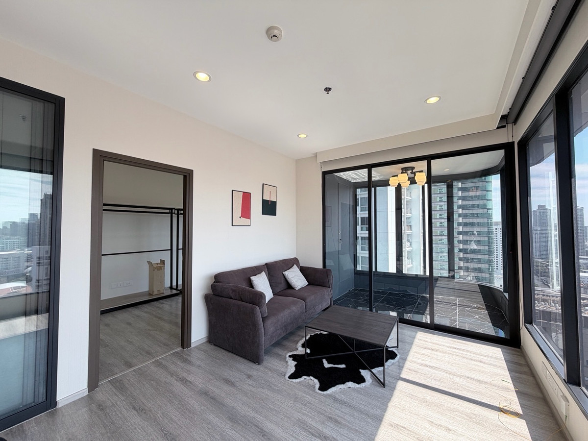 For SaleCondoRama9, Petchburi, RCA : Ideo Mobi Asoke | 2-Bed room, panoramic view worth millions! Floor 20+, 100% open view (54 sq m.) ✨ Best price! Near MRT Phetchaburi / ARL Makkasan
