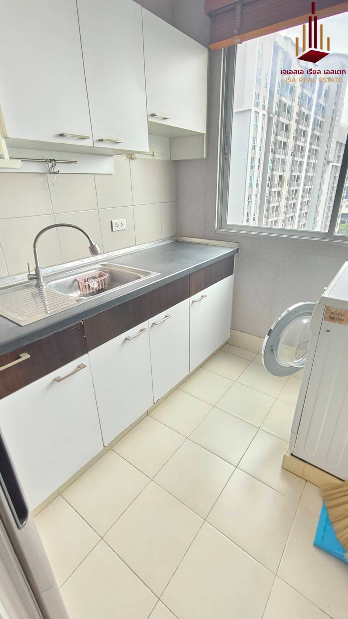 For SaleCondoRama9, Petchburi, RCA : ✨ For Sale: Supalai Park Asoke - Ratchada Condo ✨ 💰 Only 4,690,000 THB