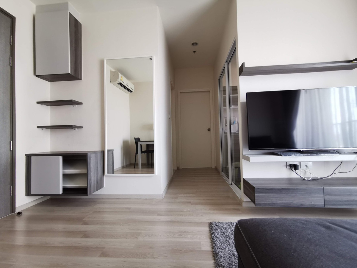 For RentCondoRatchadapisek, Huaikwang, Suttisan : !! Beautiful room for rent, Condo Centric Ratchada-Huaikhwang, near MRT Huai Khwang.