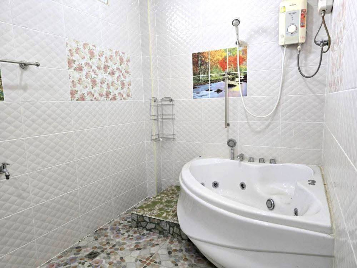 ขายที่ดินอยุธยา : ขายที่ดินพร้อมอาคารสำนักงาน 2 ชั้น บนพื้นที่ 8-0-20 ไร่ ต.สนับทึบ อ.วังน้อย จ.พระนครศรีอยุธยา  ราคา 44,500,000 บาท และเช่า 70,000,000/เดือน