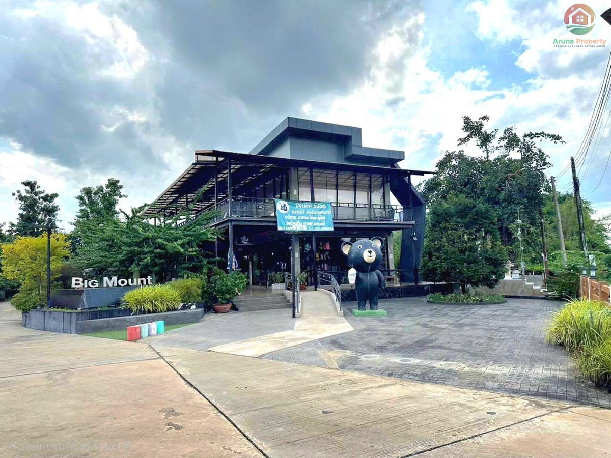 For SaleHotel&Apartment BusinessPrachin Buri : 2 star resort and restaurant business Next to the road up to Khao Yai, Prachinburi