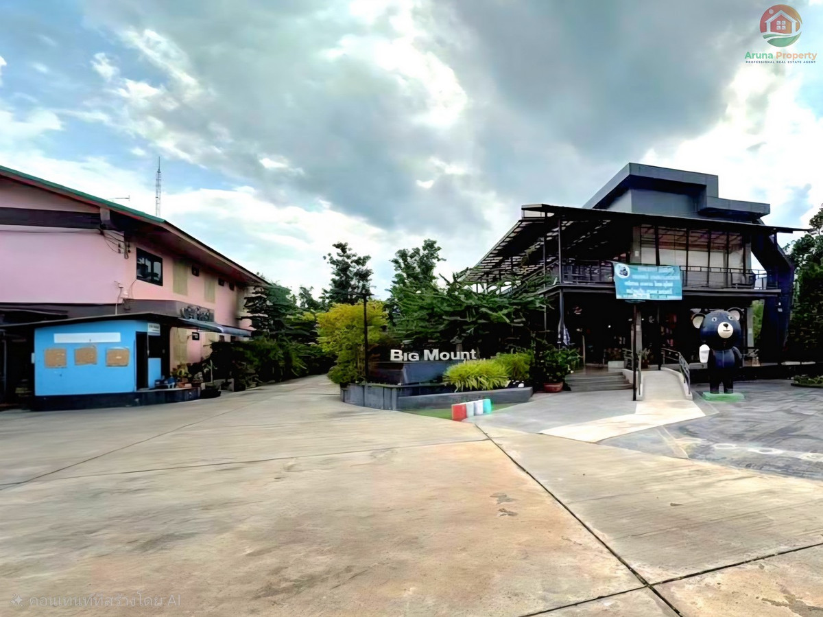 For SaleHotel&Apartment BusinessPrachin Buri : 2 star resort and restaurant business Next to the road up to Khao Yai, Prachinburi