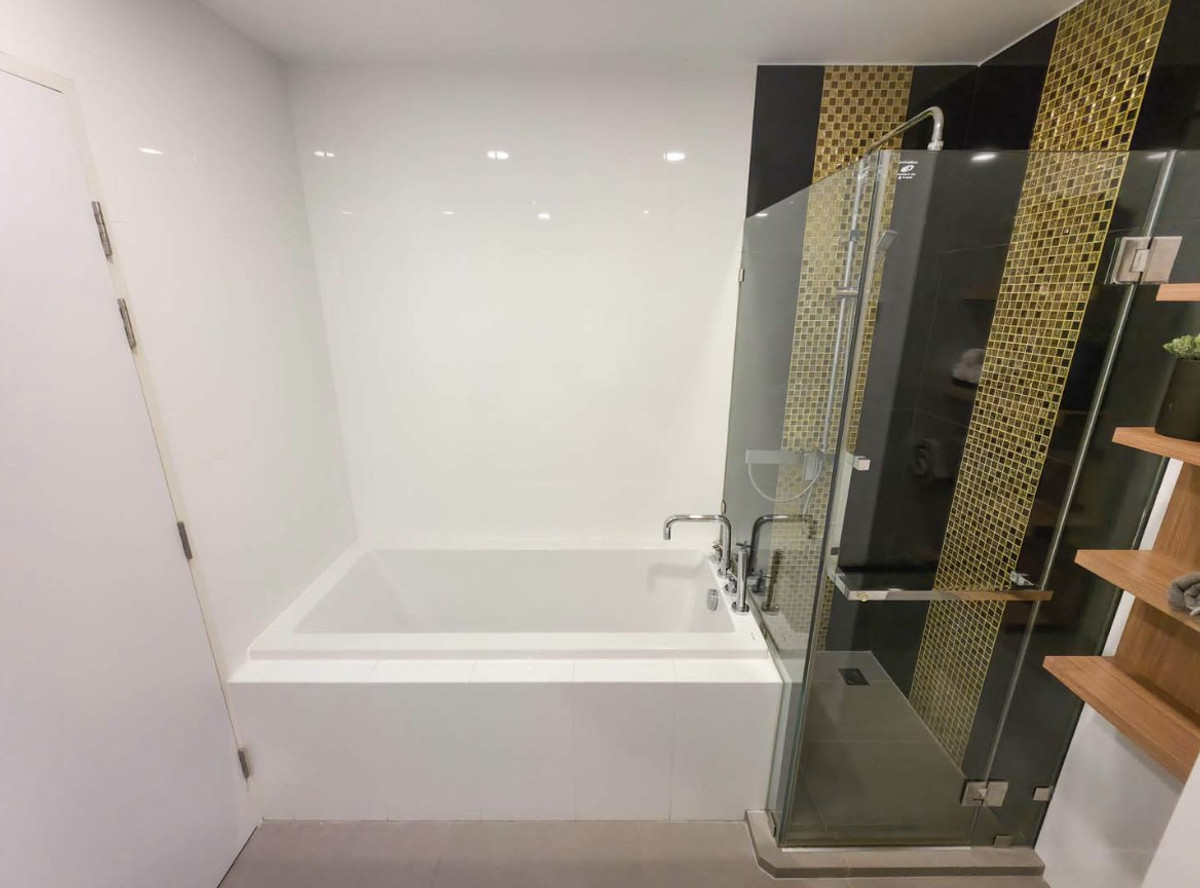 For SaleCondoSriracha Laem Chabang Ban Bueng : Plus Sriracha (Plus Sriracha) Condo, 5th Floor, Nong Yai Bu Road, Surasak Subdistrict, Sri Racha District, Chonburi Province