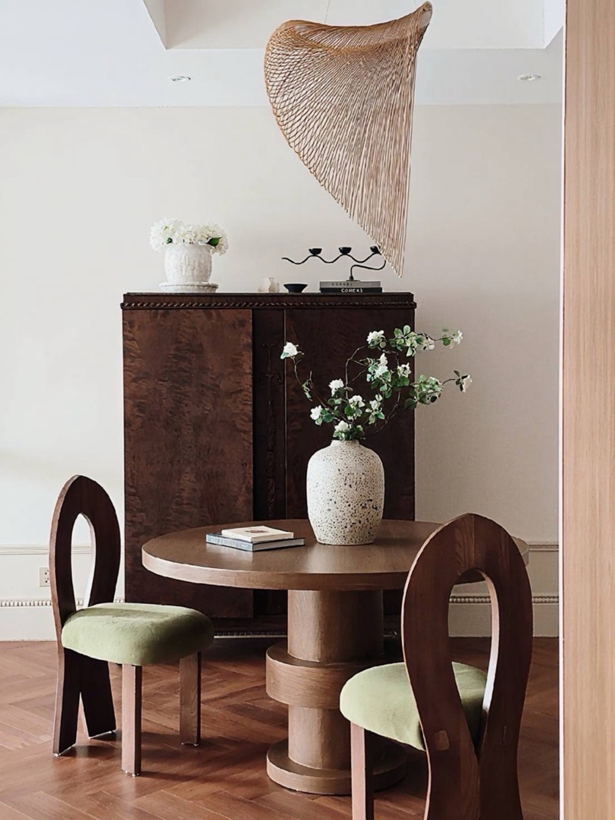 ขายทาวน์โฮมอ่อนนุช อุดมสุข : ขาย ทาวน์โฮมหรู 5 ชั้น 1,000 ตารางเมตร สุขุมวิท 101 ปุณณวิถี มีเพียง 2 ยูนิต เท่านั้น นัดหมาย เพื่อเข้าดูแบบส่วนตัว 061-426-1444 คุณ กรณ์สิรวิชญ์ 