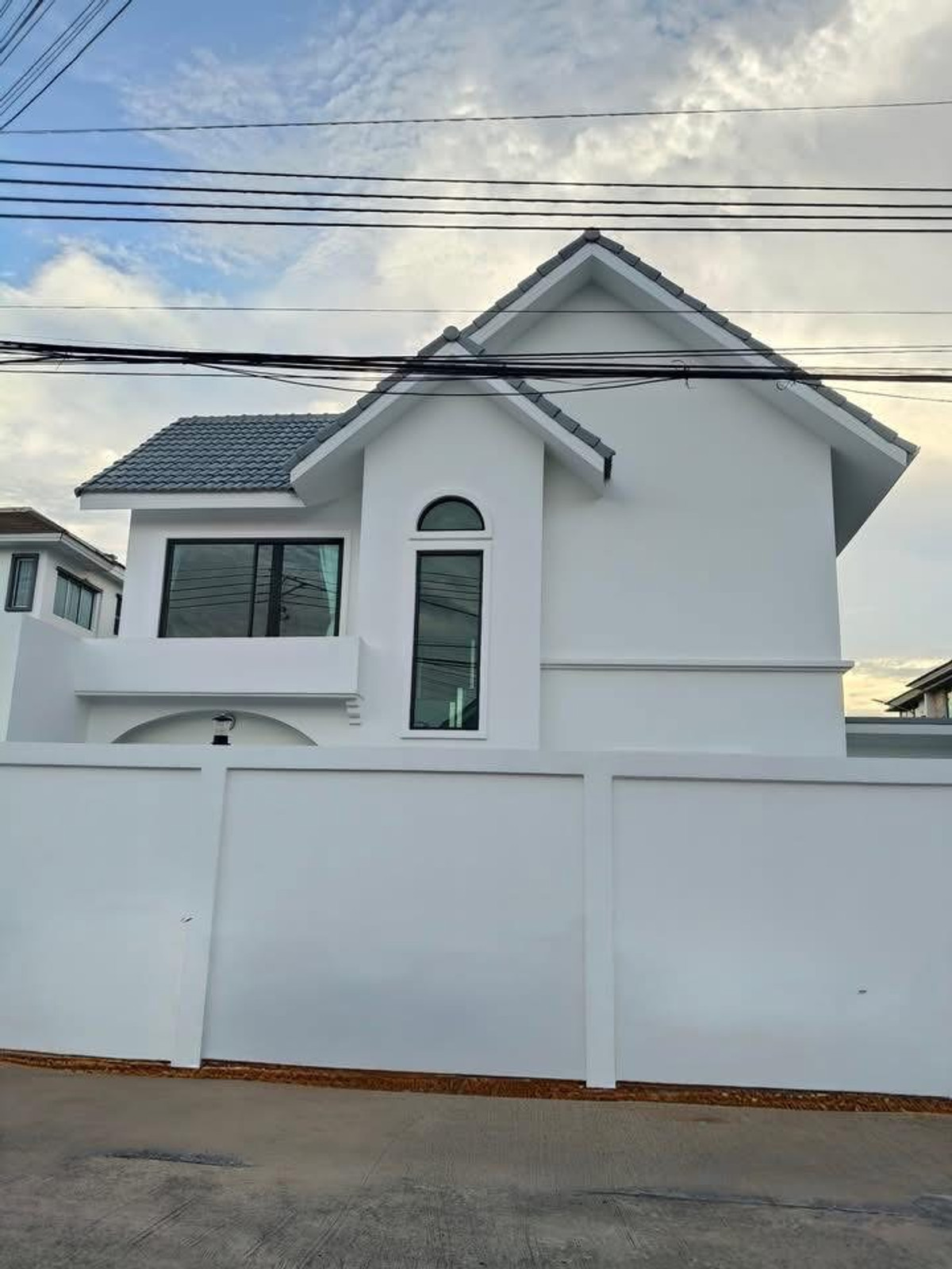 ขายบ้านเกษตร นวมินทร์ ลาดปลาเค้า : ขายบ้านเดี่ยว 2 ชั้น พร้อมสระว่ายน้ำ คลองลำเจียก12 นวลจันทร์ รามอินทรา เนื้อที่ 120 ตารางวา 