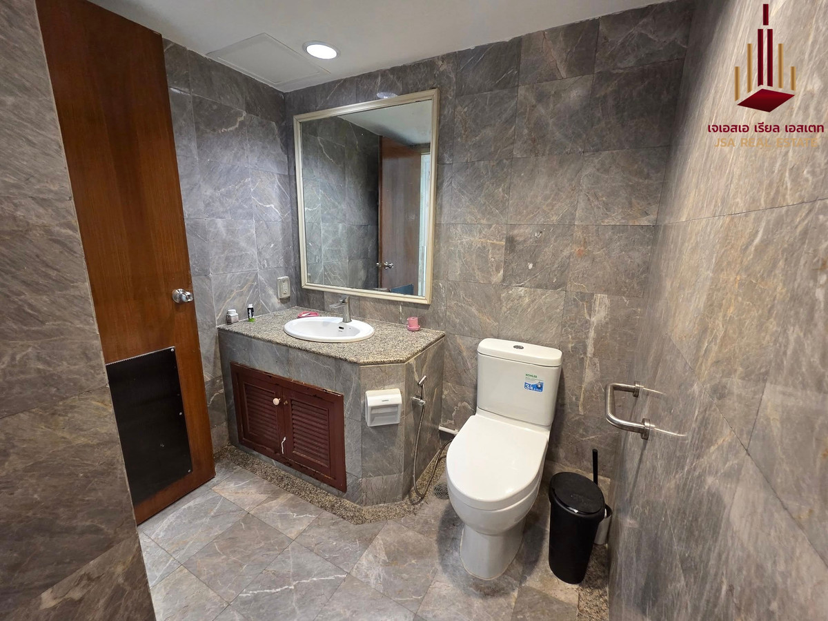 For RentCondoSathorn, Narathiwat : ✨ For Rent : Baan Prueksasiri 2 Condo ✨ 💰 Only 32,000 thb/month