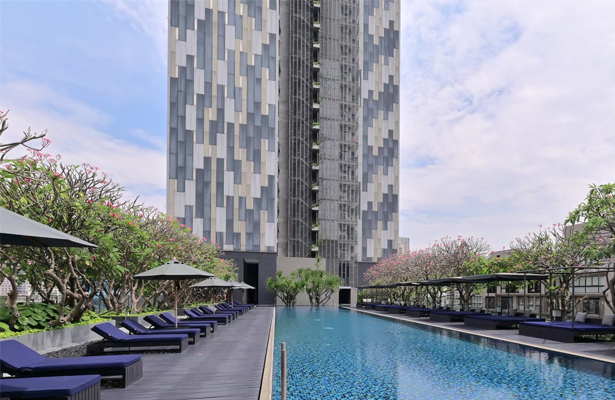 ให้เช่าคอนโดสาทร นราธิวาส : ✨ โอเอซิสใจกลางสาทร The Met Sathorn คอนโดหรู พร้อมพื้นที่ส่วนกลางขนาดใหญ่ บรรยากาศรีสอร์ท ❤️