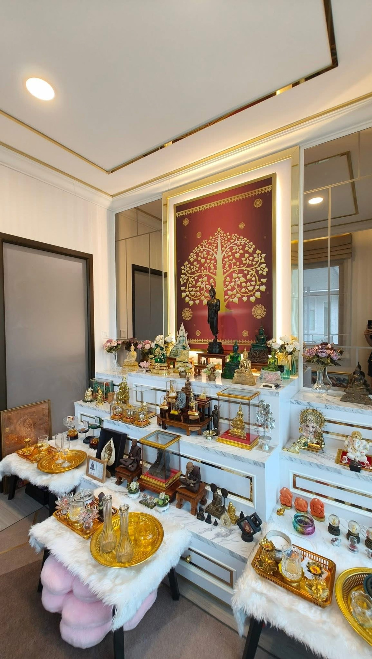 For SaleHouseChaengwatana, Muangthong : Luxury detached house for sale modern style Simple, elegant but perfect in every corner. The Palm Chaengwattana-Chaiyaphruek 70 square meters.