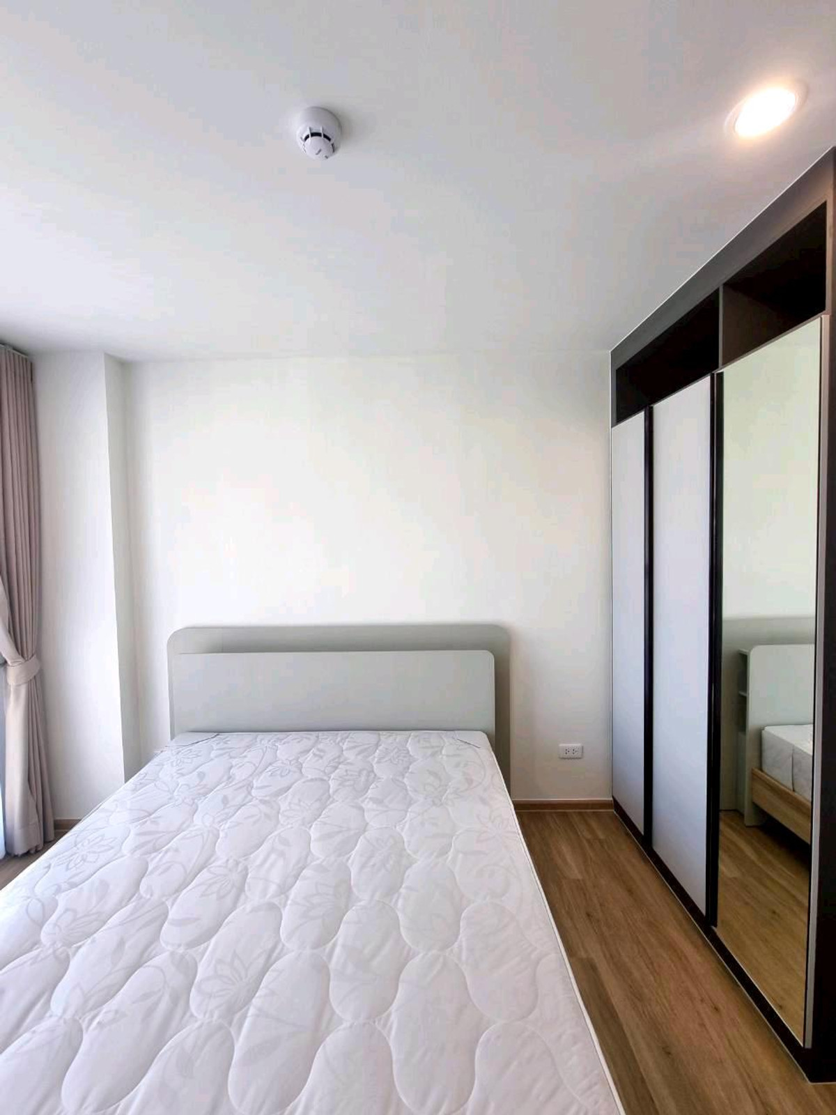 ให้เช่าคอนโดบางนา แบริ่ง ลาซาล : คอนโดให้เช่า | Arlo (อาโล่) ลาซาล สุขุมวิท 105 (ลาซาล 17) เลี้ยงสัตว์ได้ ห้องใหม่ พร้อมอยู่