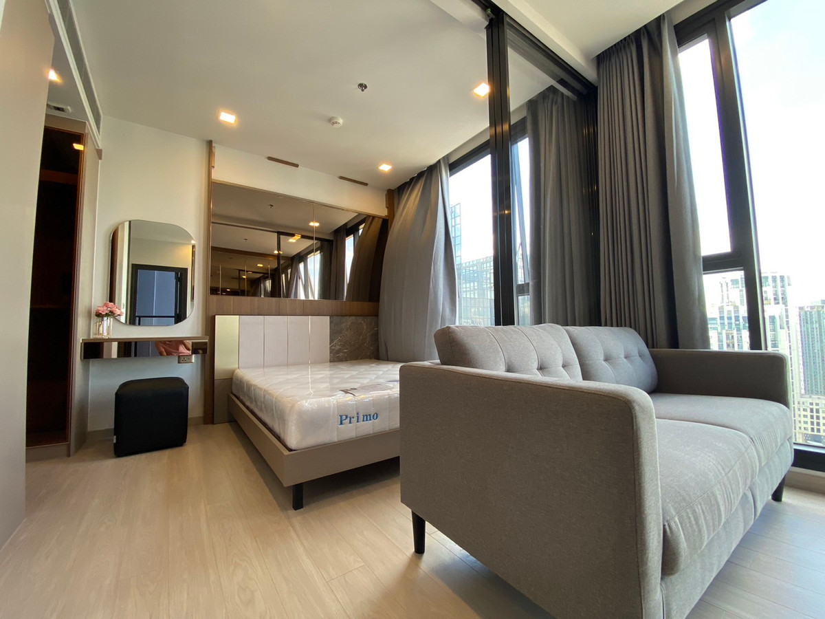 For RentCondoRama9, Petchburi, RCA : !! Beautiful room for rent, Condo One 9 Five Asoke-Rama 9, near MRT Rama 9.