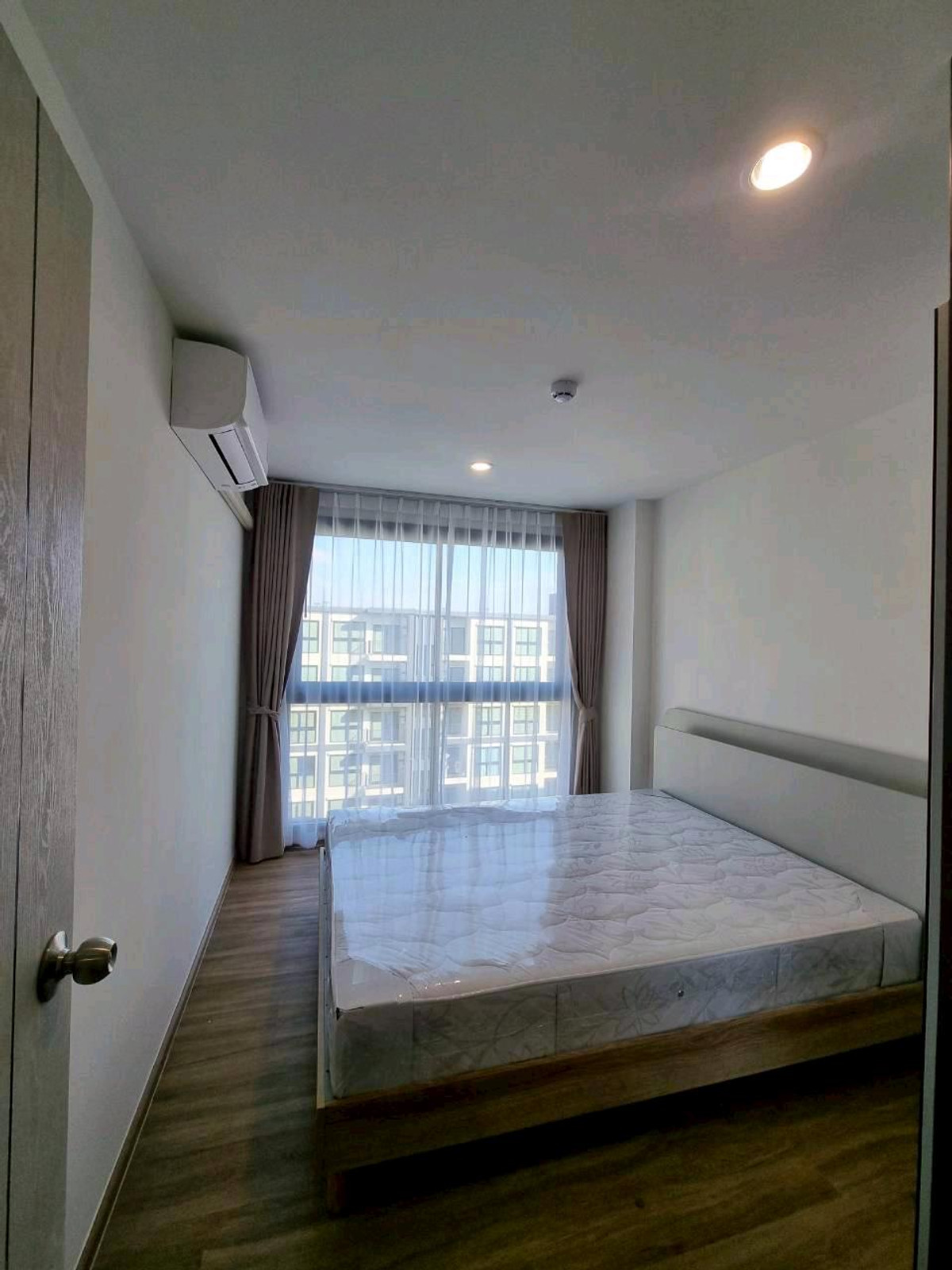 ให้เช่าคอนโดบางนา แบริ่ง ลาซาล : คอนโดให้เช่า | Arlo (อาโล่) ลาซาล สุขุมวิท 105 (ลาซาล 17) เลี้ยงสัตว์ได้ ห้องใหม่ พร้อมอยู่