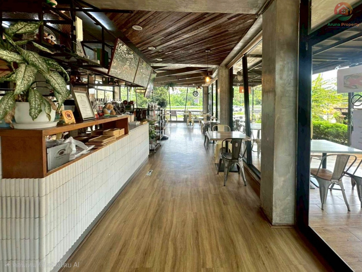 For SaleHotel&Apartment BusinessPrachin Buri : 2 star resort and restaurant business Next to the road up to Khao Yai, Prachinburi