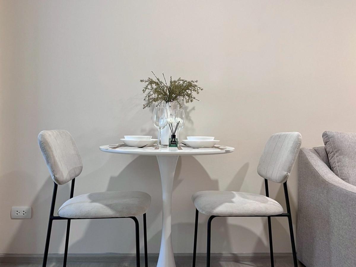 For RentCondoRatchadapisek, Huaikwang, Suttisan : 🔥Urgent Rent🔥 Belgaria Ratchada 17, a newly renovated condo with fully furnished and ready to move in.