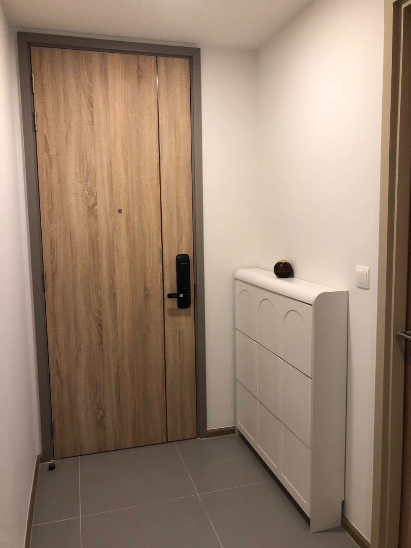 For RentCondoRatchathewi,Phayathai : 🔥For Rent🔥 XT Phayathai, a spacious unit with a beautiful east-facing view. Fully furnished and ready to move in.