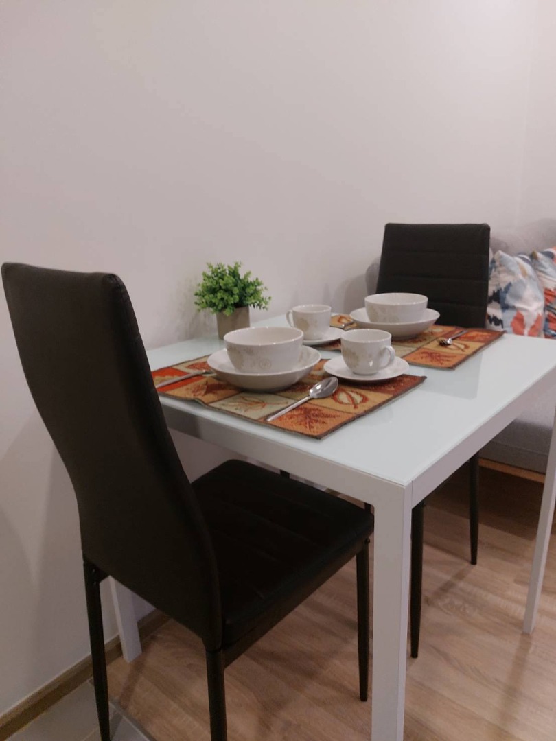 For RentCondoRatchathewi,Phayathai : 🔥For Rent🔥 XT Phayathai, a spacious unit with a beautiful east-facing view. Fully furnished and ready to move in.