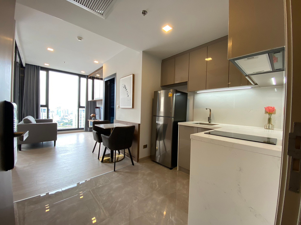 For RentCondoRama9, Petchburi, RCA : !! Beautiful room for rent, Condo One 9 Five Asoke-Rama 9, near MRT Rama 9.