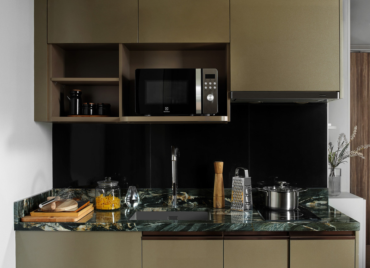 For SaleCondoSukhumvit, Asoke, Thonglor : Ideo Q Sukhumvit 36 📞 092-690-5445 Big Discount! Brand-new, buy directly from the developer, only 9.9 MB Large 2-Bedroom unit in the heart of Sukhumvit, Yield 6.06%*