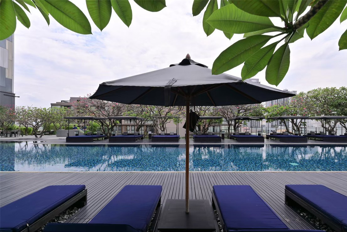 ให้เช่าคอนโดสาทร นราธิวาส : ✨ โอเอซิสใจกลางสาทร The Met Sathorn คอนโดหรู พร้อมพื้นที่ส่วนกลางขนาดใหญ่ บรรยากาศรีสอร์ท ❤️